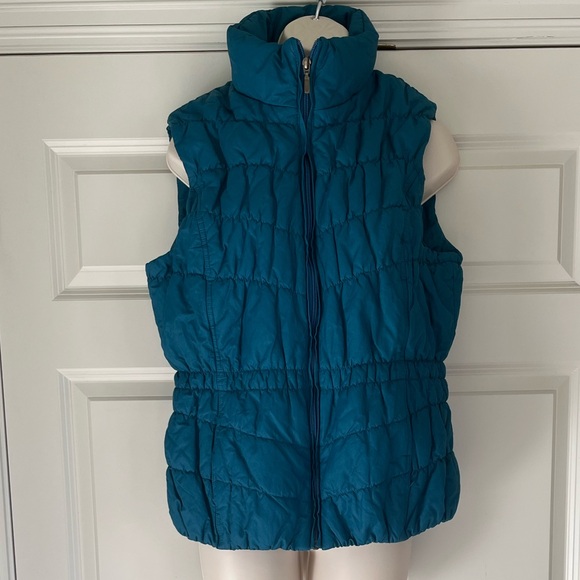 Coldwater Creek Turquoise Quilted Puffer Vest Size Large (14) - Picture 5 of 15